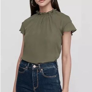 EXPRESS OLIVE GREEN TOP SIZE M